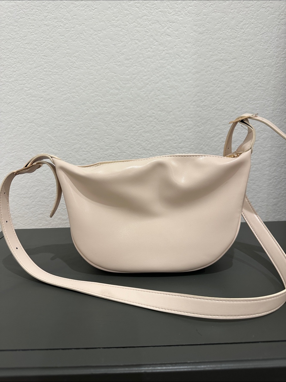 Women's Cream Shoulder Crossbody Bag